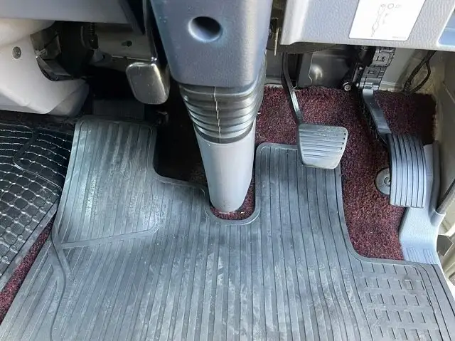 三菱 キャンター 小型 ウイング SKG-FEB90 H23の中古トラック画像12