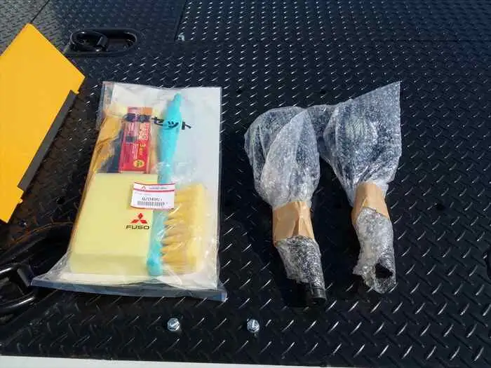 三菱 キャンター 小型 車両重機運搬 ラジコン ウインチの中古トラック画像9
