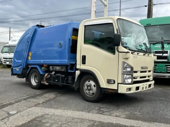 いすゞ エルフ 小型 パッカー車 プレス式 TKG-NMR85ANの中古トラック画像2