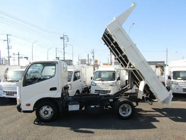 トヨタ ダイナ 小型 ダンプ コボレーン XZU610Dの中古トラック画像6