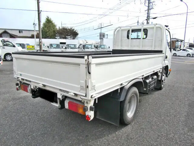 トヨタ ダイナ 小型 平ボディ TKG-XZU605 H29の中古トラック画像2