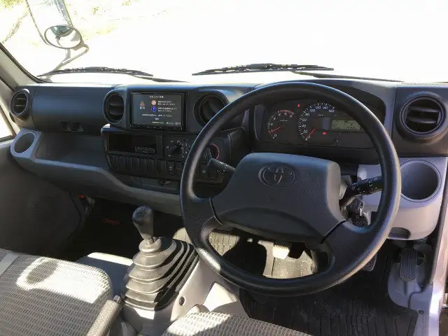 トヨタ ダイナ 小型 平ボディ LDF-KDY271 R2の中古トラック画像11