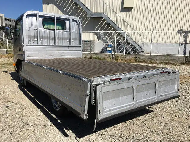 トヨタ ダイナ 小型 平ボディ LDF-KDY271 R2の中古トラック画像5
