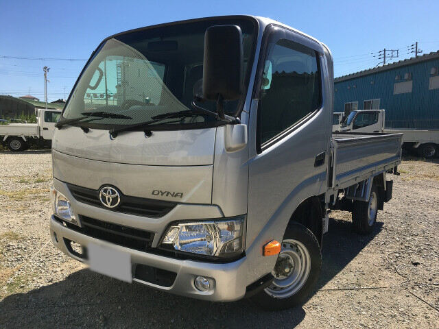 トヨタ ダイナ 小型 平ボディ ショート LDF-KDY271