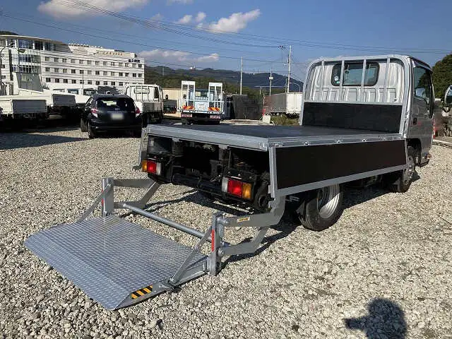 いすゞ エルフ 小型 平ボディ パワーゲート TRG-NKR85Aの中古トラック画像4