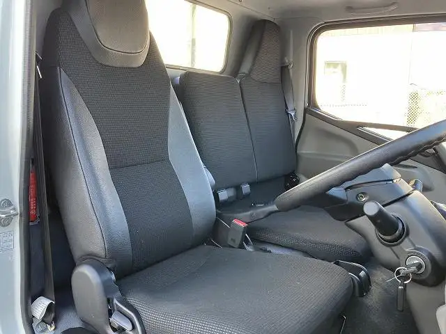 三菱 キャンター 小型 平ボディ 2RG-FBA20 H31/R1の中古トラック画像8