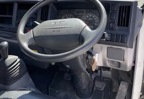 いすゞ エルフ 小型 平ボディ BKG-NJR85A H20の中古トラック画像9