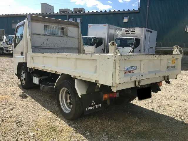 三菱 キャンター 小型 ダンプ PA-FE71DBD H16の中古トラック画像2