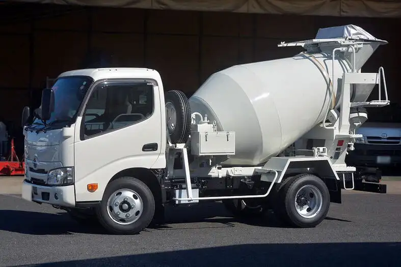日野 デュトロ 小型 ミキサー・ポンプ 2PG-XZU600E R4 の中古トラック【車両No.134984】