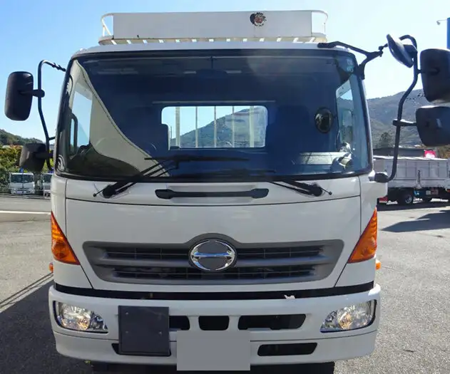 日野 レンジャー 中型/増トン 平ボディ QKG-FJ7JKAA H27の中古トラック画像2