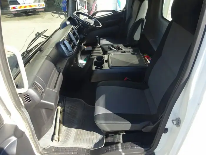 日野 レンジャー 中型/増トン 平ボディ QKG-FJ7JKAA H27の中古トラック画像12