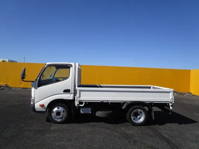 トヨタ トヨエース 小型 平ボディ 床鉄板 TKG-XZU605Mの中古トラック画像5