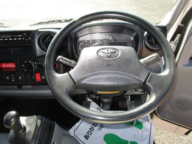 トヨタ トヨエース 小型 平ボディ 床鉄板 TKG-XZU605Mの中古トラック画像11
