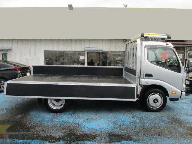日野 デュトロ 小型 平ボディ TKG-XZU645M H30の中古トラック画像4