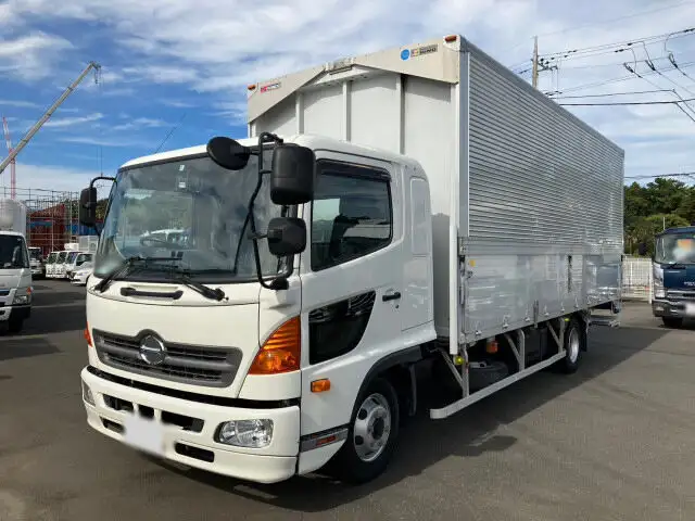 日野 レンジャー 中型/増トン ウイング パワーゲート ベッドの中古トラック画像1
