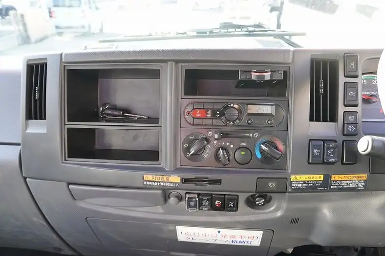いすゞ フォワード 中型/増トン クレーン付 4段 ラジコンの中古トラック画像14