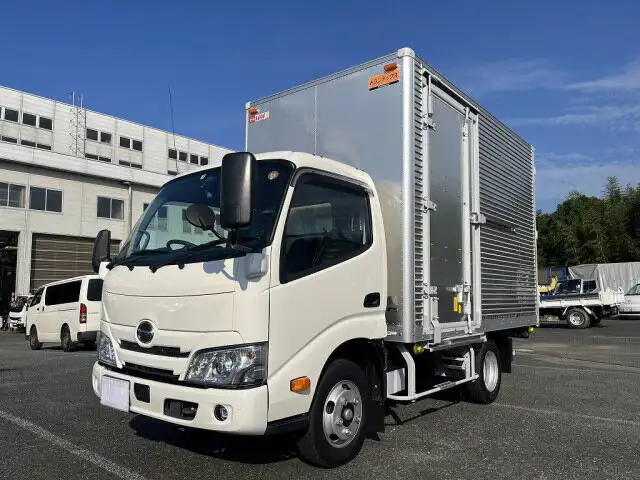 日野 デュトロ 小型 アルミバン サイドドア 2RG-XZC605M の中古トラック【車両No.135385】
