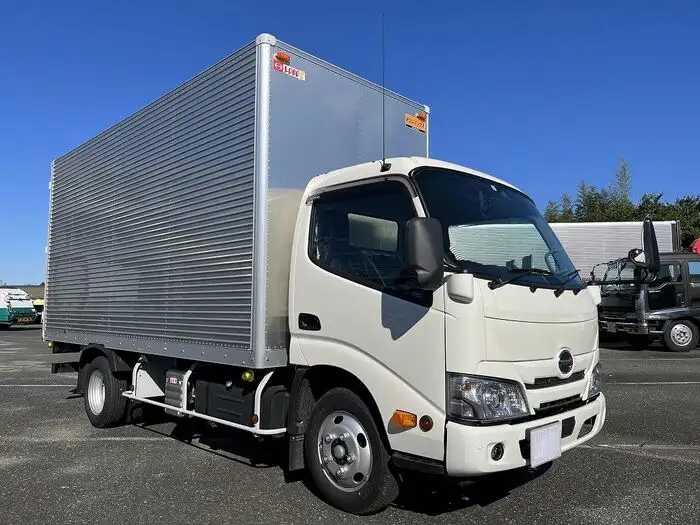 日野 デュトロ 小型 アルミバン サイドドア 2RG-XZU655Mの中古トラック画像2