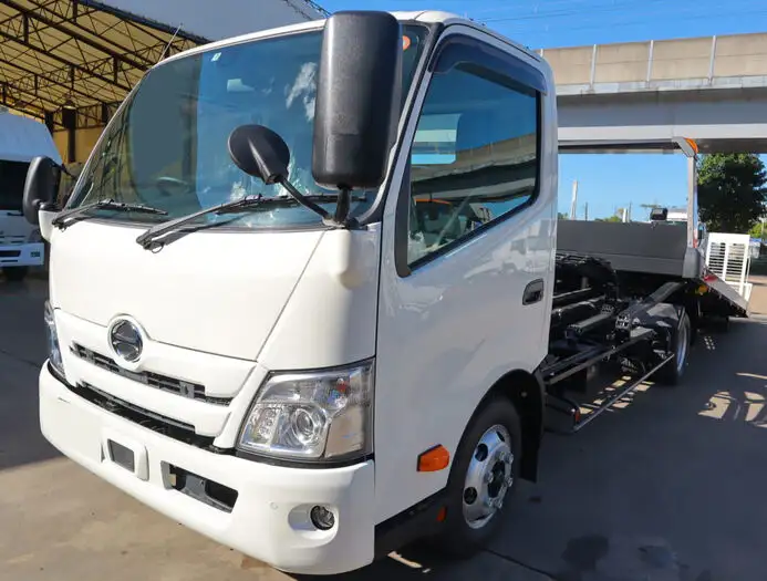 日野 デュトロ 小型 車両重機運搬 ラジコン ウインチの中古トラック画像1