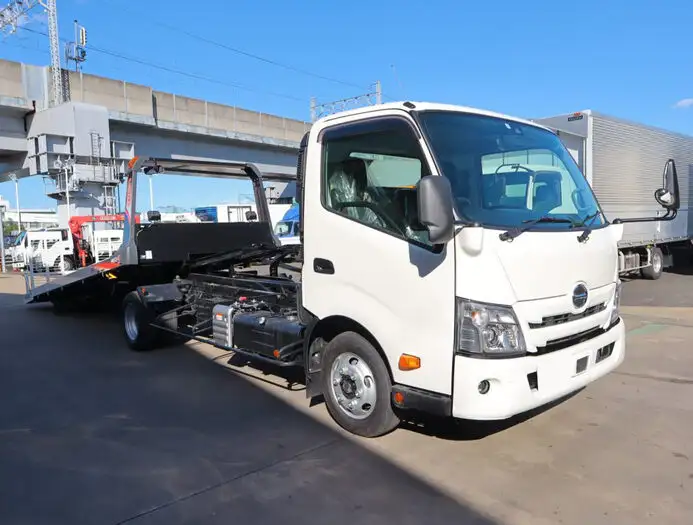 日野 デュトロ 小型 車両重機運搬 ラジコン ウインチの中古トラック画像2