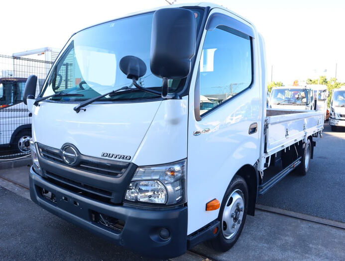 日野 デュトロ 小型 平ボディ ワイドロング TKG-XZC710M