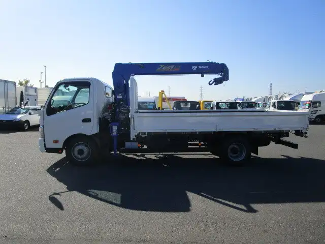 日野 デュトロ 小型 クレーン付 4段 ラジコンの中古トラック画像8