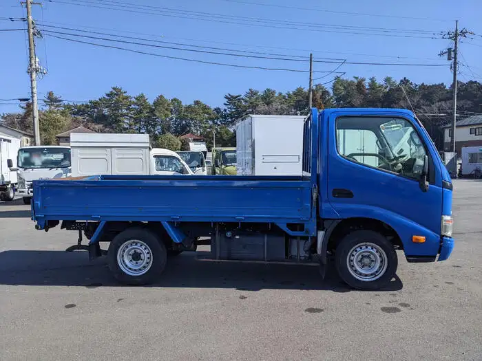 トヨタ ダイナ 小型 平ボディ QDF-KDY231 H25の中古トラック画像4