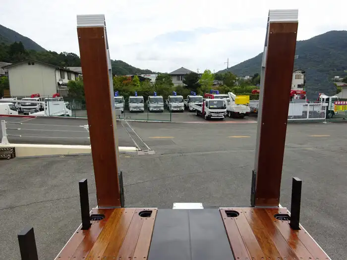 三菱 ファイター 中型/増トン 車両重機運搬 ラジコン ウインチの中古トラック画像7