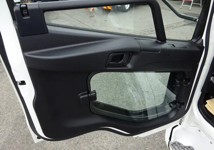 三菱 ファイター 中型/増トン 車両重機運搬 ラジコン ウインチの中古トラック画像14
