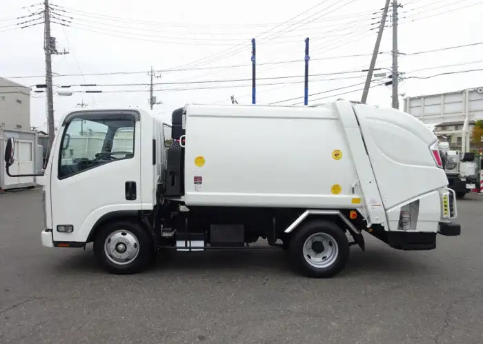 いすゞ エルフ 小型 パッカー車 プレス式 2RG-NMR88ANの中古トラック画像8