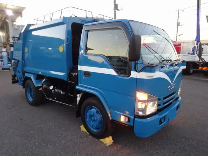 いすゞ エルフ 小型 パッカー車 プレス式 TKG-NKR85YNの中古トラック画像2