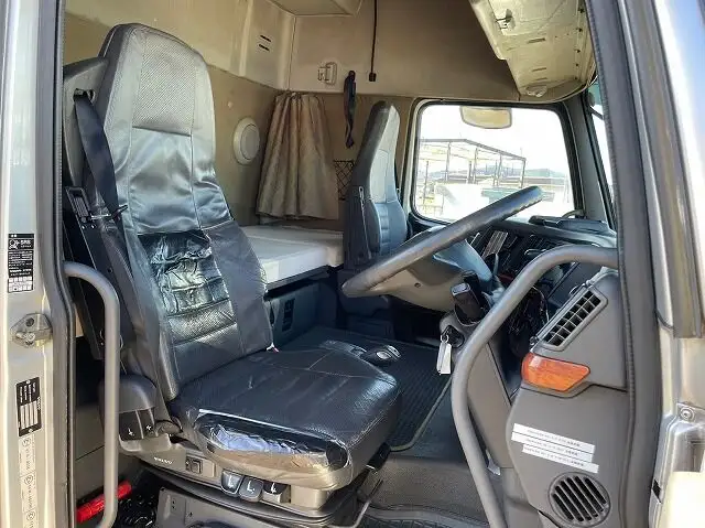 ボルボ トラック 大型 トラクター の中古トラック【車両No