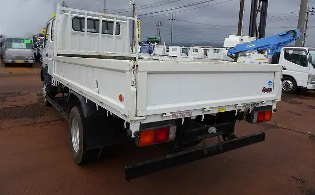 三菱 キャンター 小型 平ボディ Wキャブ PDG-FG73Dの中古トラック画像3