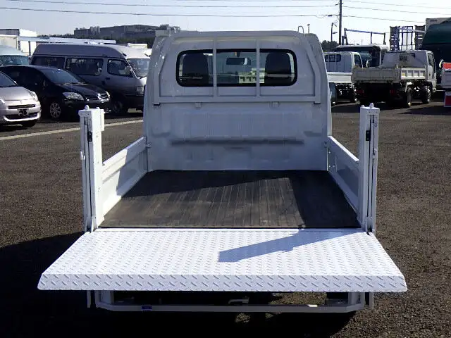 スズキ キャリイ  平ボディ EBD-DA16T R3の中古トラック画像5