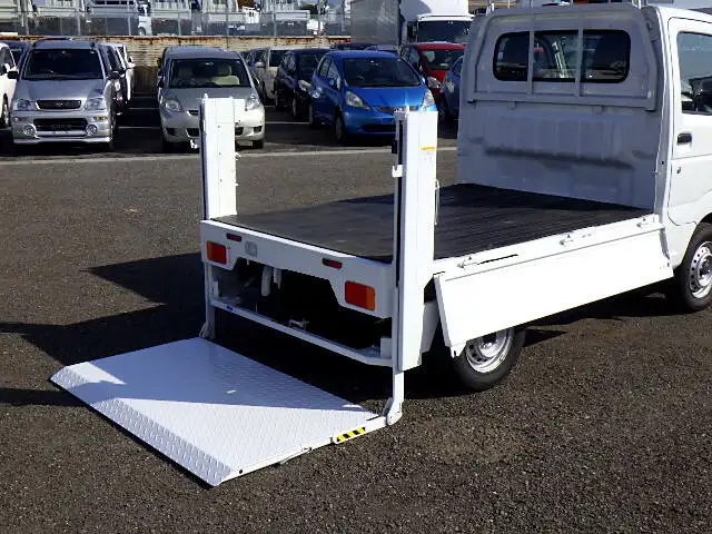 スズキ キャリイ  平ボディ EBD-DA16T R3の中古トラック画像6