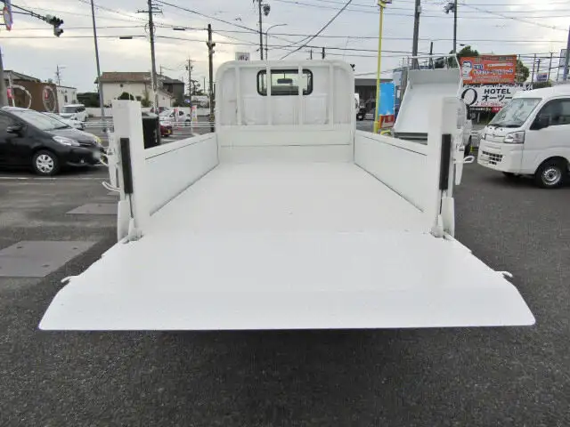トヨタ トヨエース 小型 平ボディ パワーゲート 床鉄板の中古トラック画像5