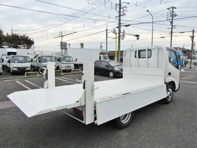 トヨタ トヨエース 小型 平ボディ パワーゲート 床鉄板の中古トラック画像4