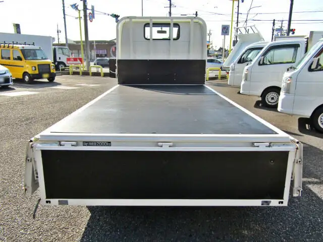 トヨタ ダイナ 小型 平ボディ BKG-XZU308 H22の中古トラック画像4