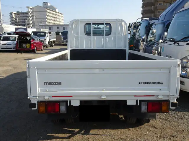 マツダ タイタン 小型 平ボディ 床鉄板 TRG-LJR85Aの中古トラック画像4
