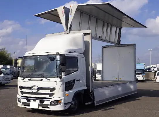 日野 レンジャー 中型/増トン ウイング ベッド 2PG-FD2ABAの中古トラック画像1