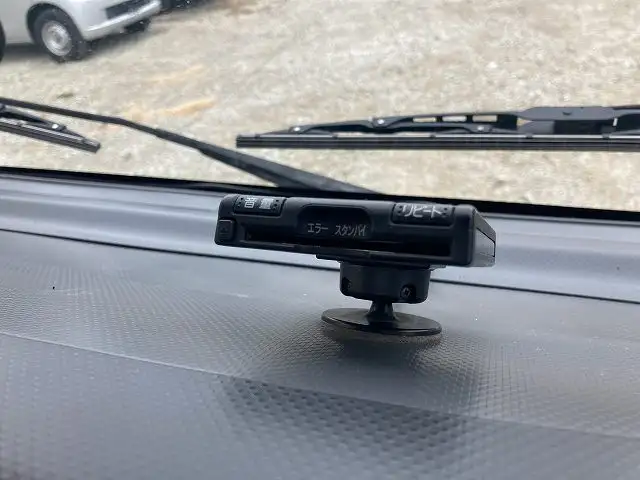 いすゞ エルフ 小型 平ボディ BKG-NMR85A H23の中古トラック画像13