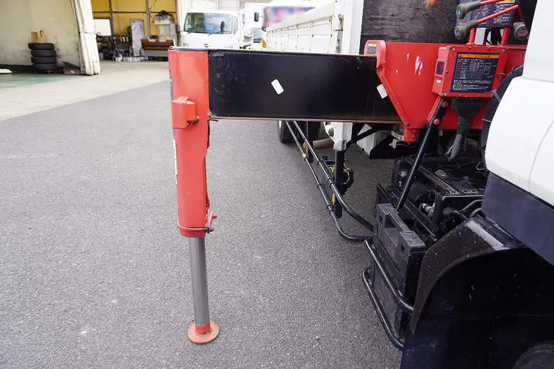 いすゞ フォワード 中型/増トン クレーン付 4段 ラジコンの中古トラック画像10