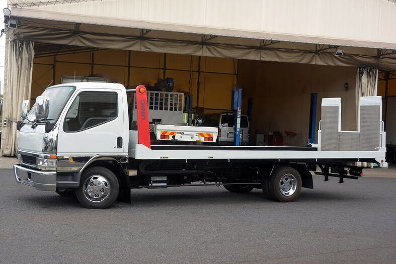 三菱 キャンター 小型 車両重機運搬 ラジコン ウインチ の中古トラック【車両No.159175】