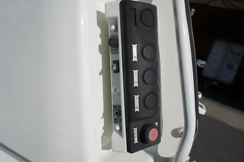 日野 レンジャー 中型/増トン パッカー車 プレス式 BDG-FJ7JEWAの中古トラック画像7