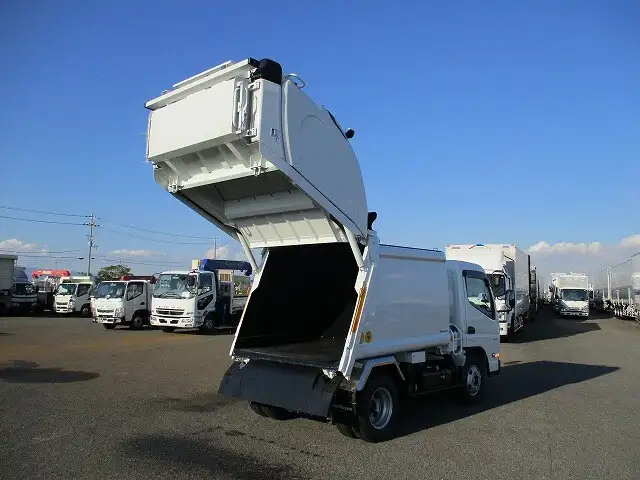 三菱 キャンター 小型 パッカー車 プレス式 2RG-FEAV0の中古トラック画像6