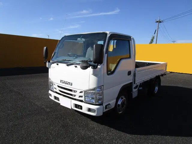 いすゞ エルフ 小型 平ボディ TRG-NJR85A H28 の中古トラック【車両No.135974】
