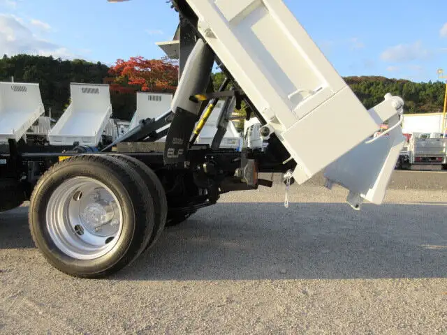 いすゞ エルフ 小型 ダンプ KR-NKR81ED H15の中古トラック画像10
