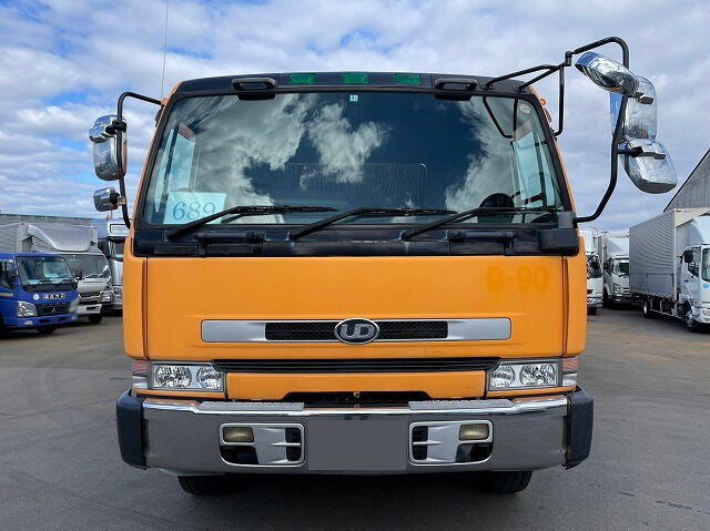 日産 UD 中期ビッグサム フロントバイザー R4-5-13 - トラック、ダンプ 日産 UD 中期ビッグサム フロントバイザー R4-5-13 - トラック、ダンプ