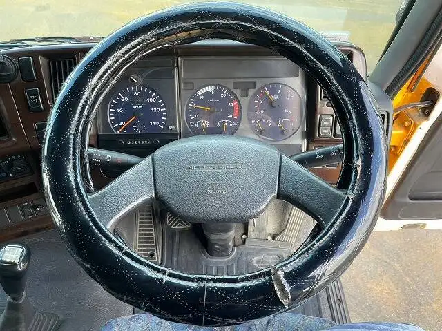 日産UD ビッグサム 大型 ミキサー・ポンプ ベッド KC-CW53AHHの中古トラック画像13