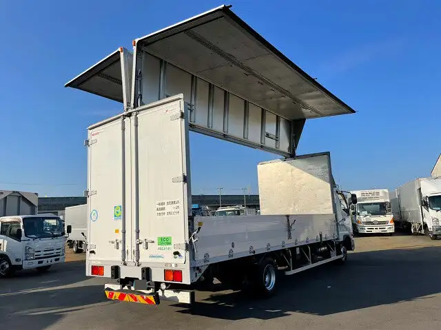 三菱 ファイター 中型/増トン ウイング エアサス ベッドの中古トラック画像5